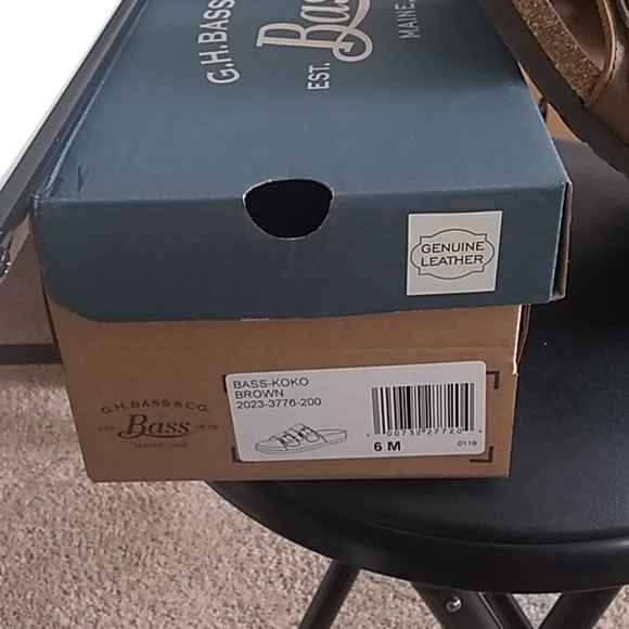 GH Bass & Co Sandals - Picture 7 of 8